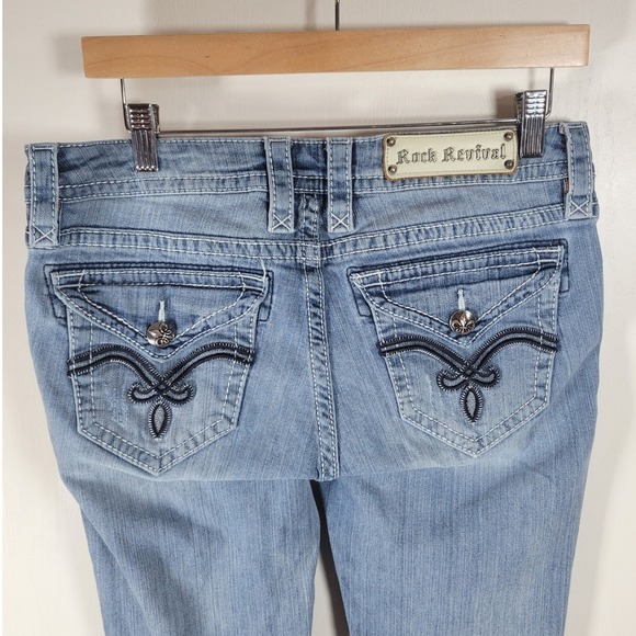Rock Revival Luna Bootcut Jeans Size 29 Light Wash Low Rise Flattering Fit - Picture 10 of 12